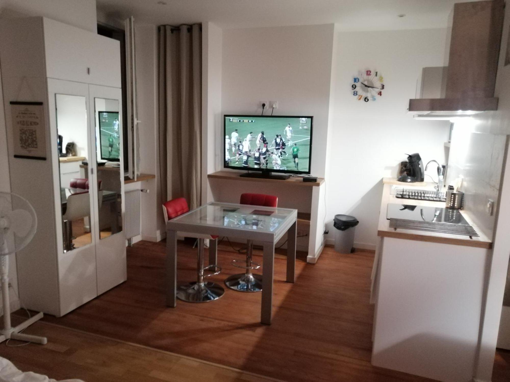 Studio Dans Maison De Ville Toulouse Luaran gambar